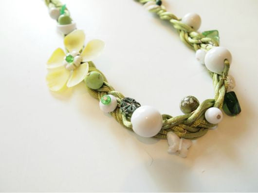 Braided Daisy Green Handmade Necklace