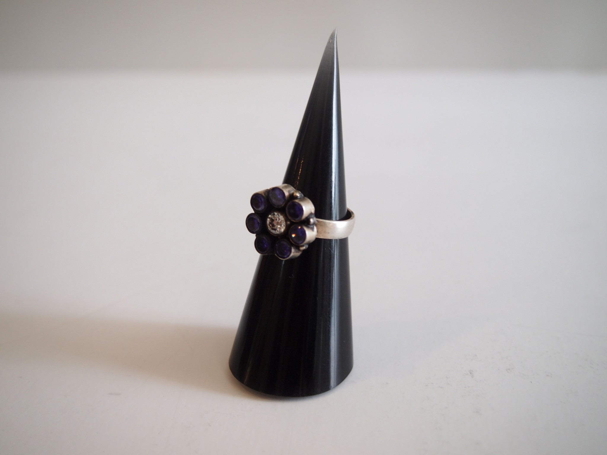 Handmade ring with purple quartz flower