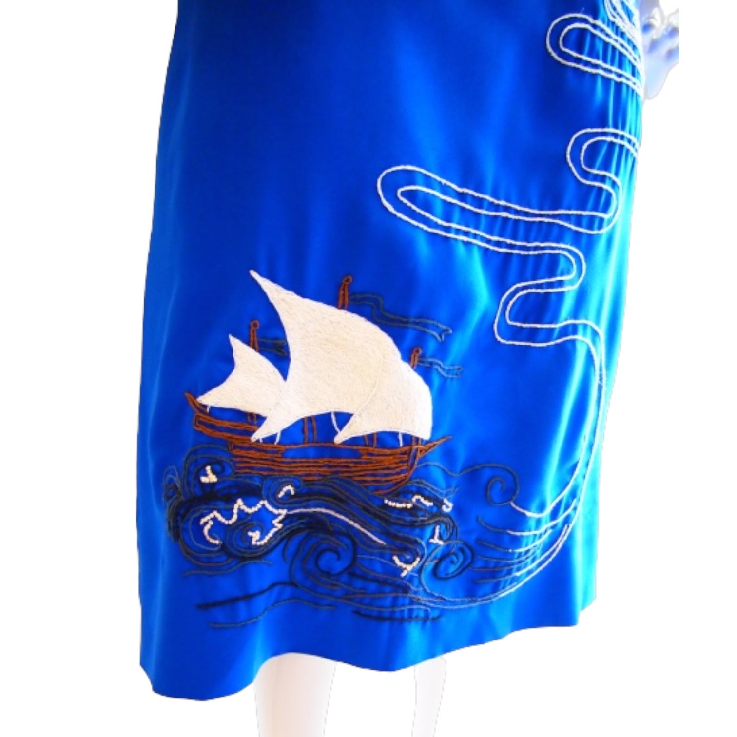 SMOOTH SAILING - BLUE SHIP HANDMADE, HAND-EMBROIDERED SILK-COTTON CHEONGSAM (Copy)