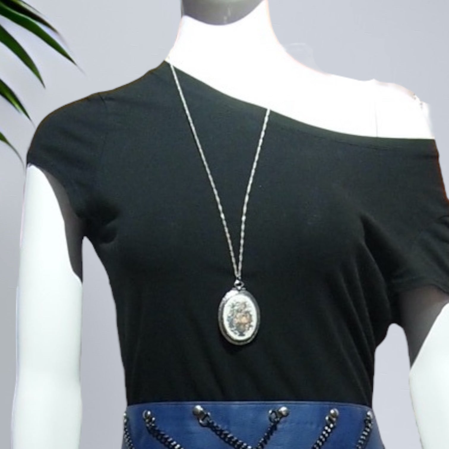 LE FLEUR  VINTAGE - VINTAGE PENDANT NECKLACE