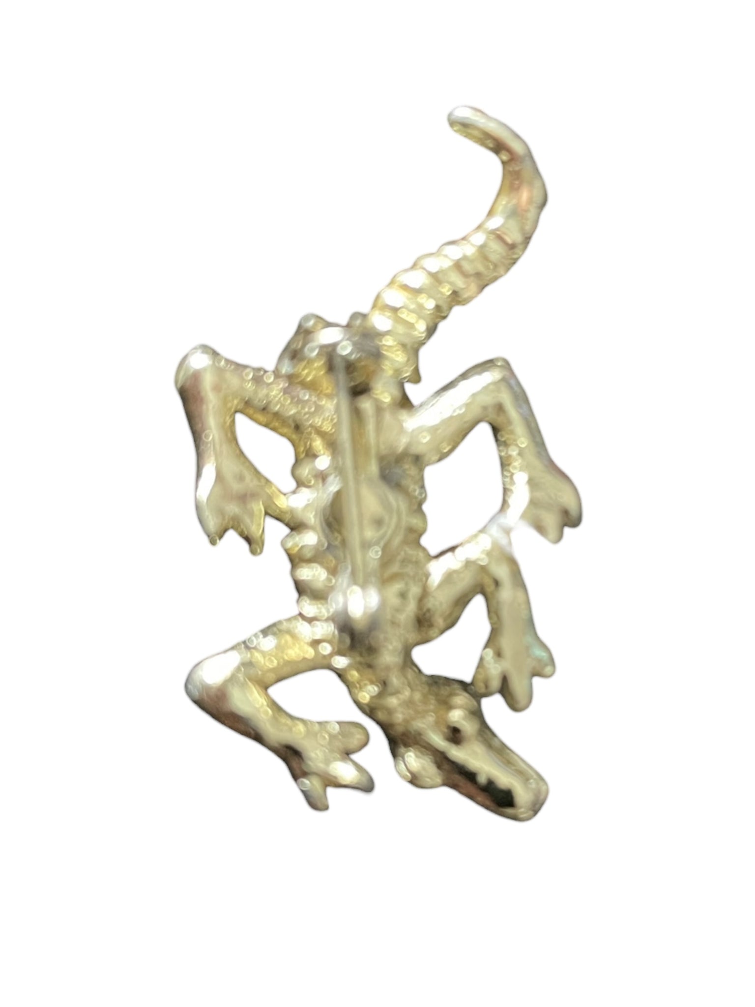 ALLIGATOR IS COMING - GENUINE VINTAGE GOLDTONE BROOCH
