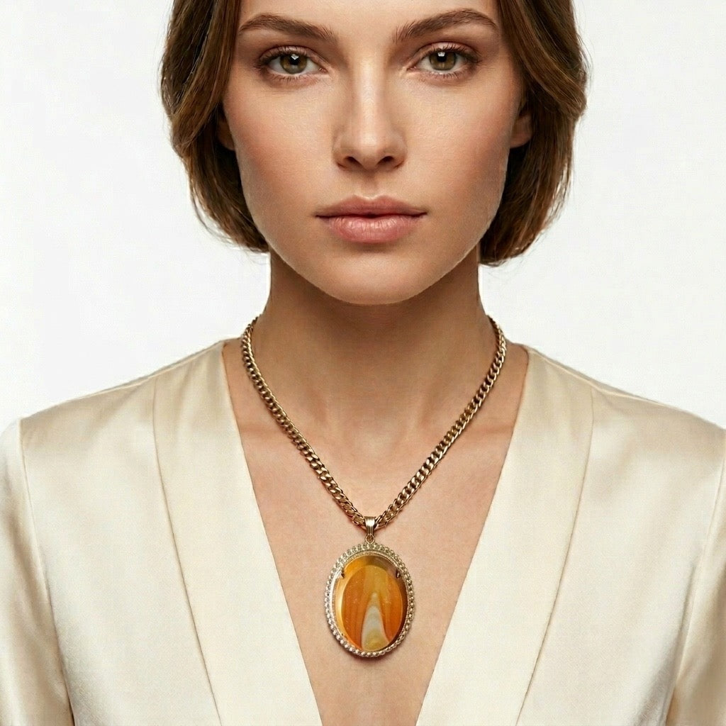 Nice Marbling! Vintage Necklace