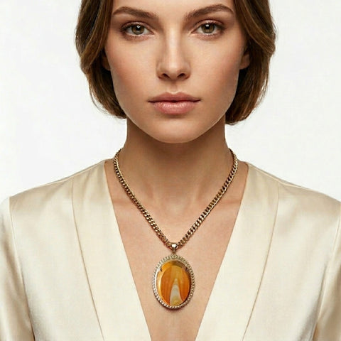 Nice Marbling! Vintage Necklace