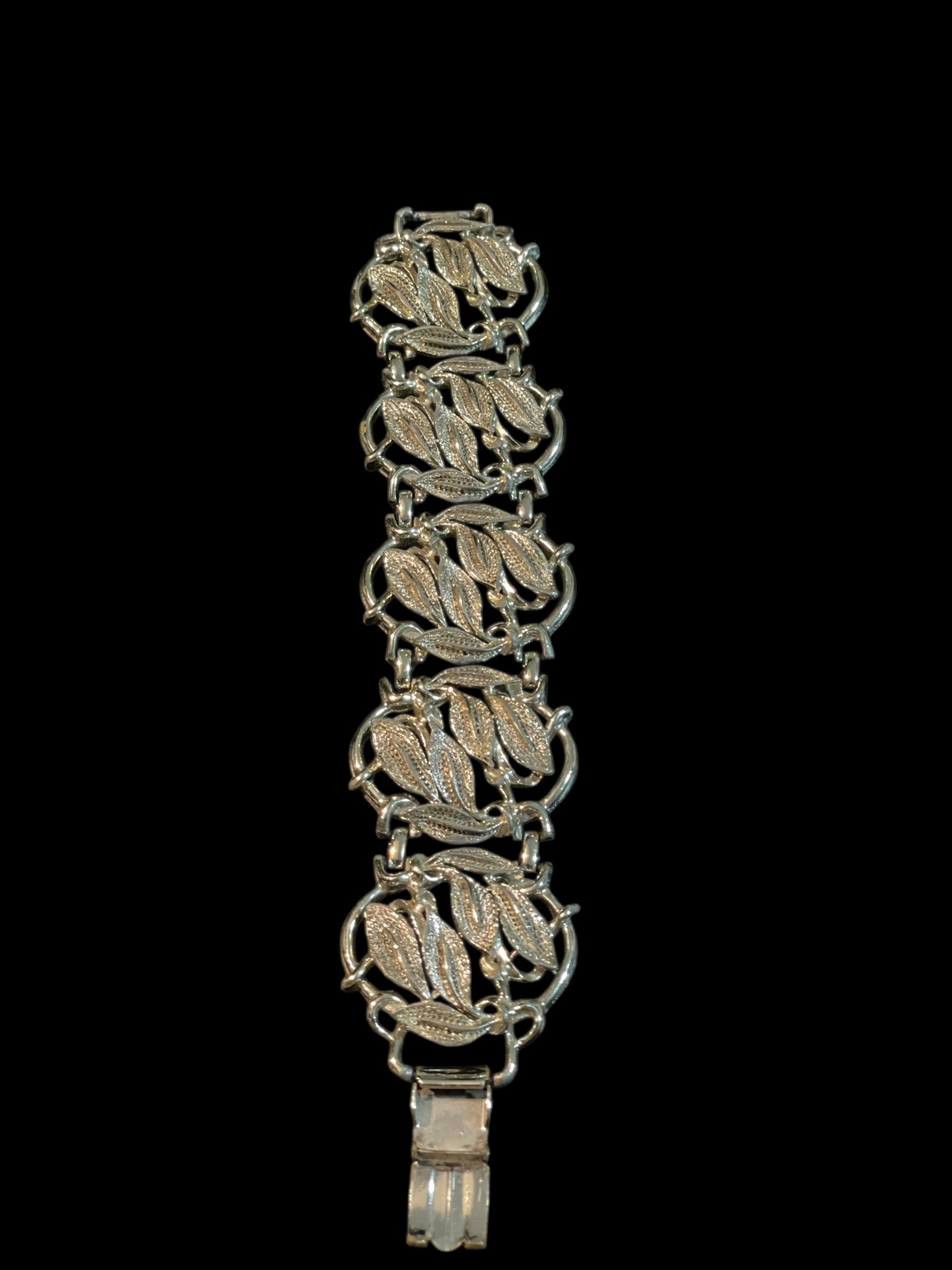 The Secret Garden Ornate Vine Vintage Chain Link Bracelet
