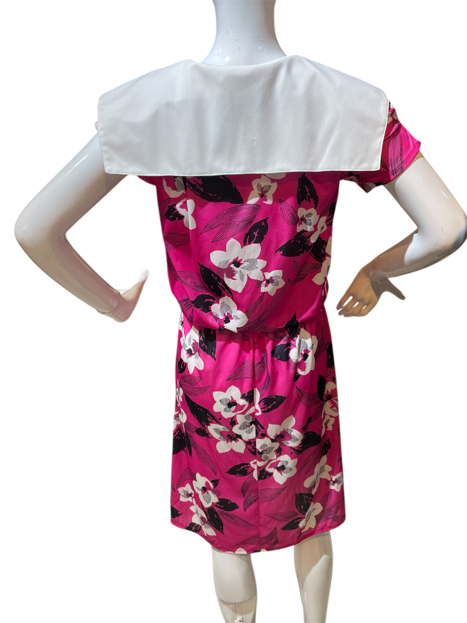 Fuschia Riveria - Indie Fuschia Crease-Free Short Sleeve Dress With Cool Collar