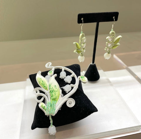 Knot & Bloom - Handmade Chinois Button Flower Brooch