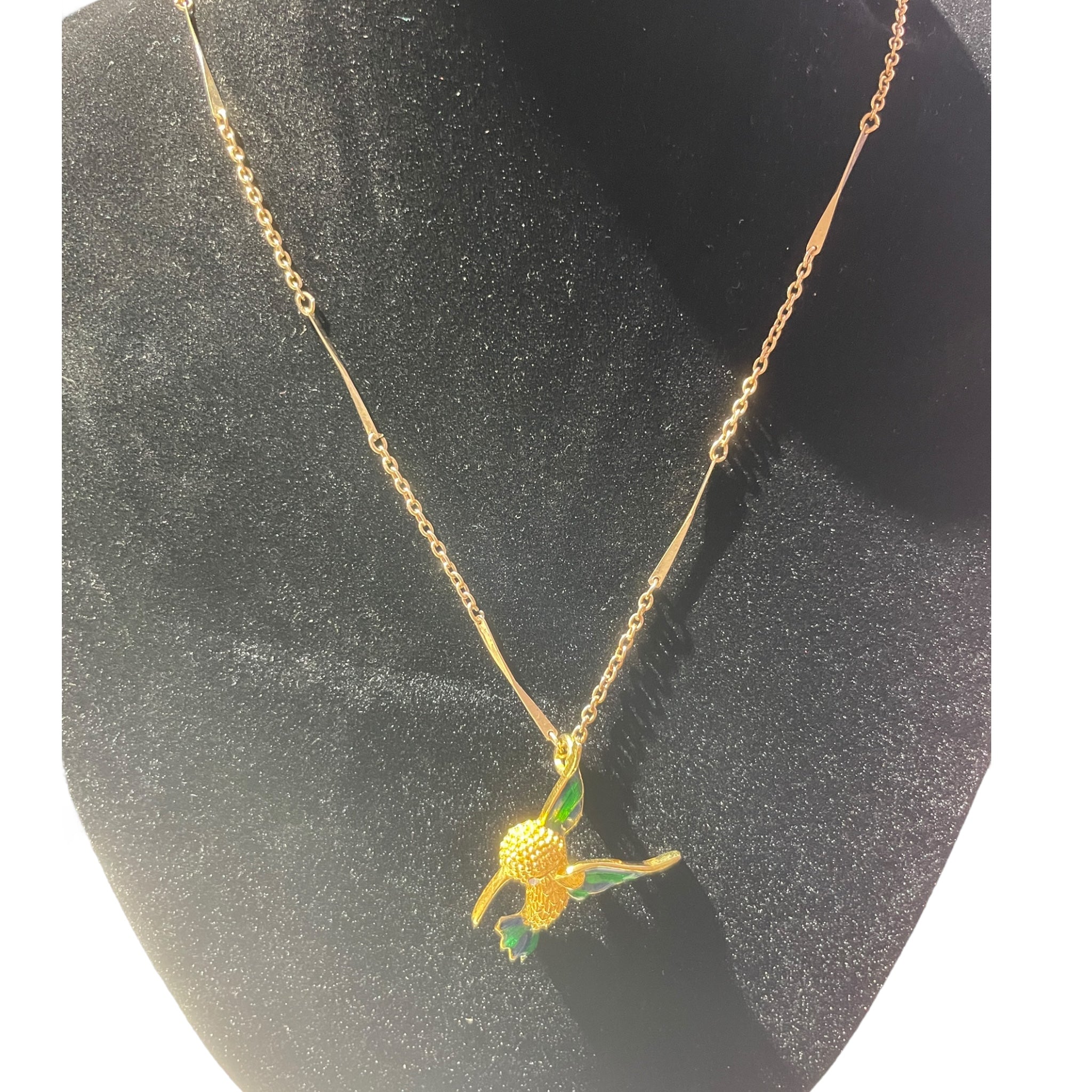 HAPPY HUMMINGBIRD- VINTAGE GOLDTONE LONG NECKLACE