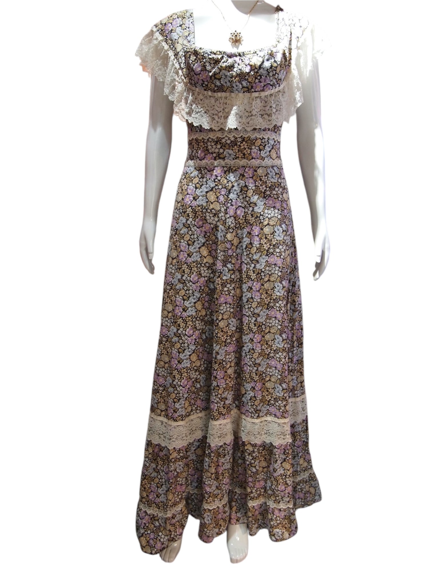 Wildflower Way - Vintage Floral Maxi Dress with Lace Trim