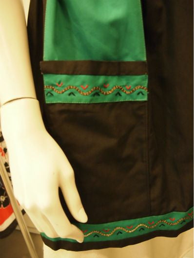 Tribal Cooking Vintage Apron in Black & Green