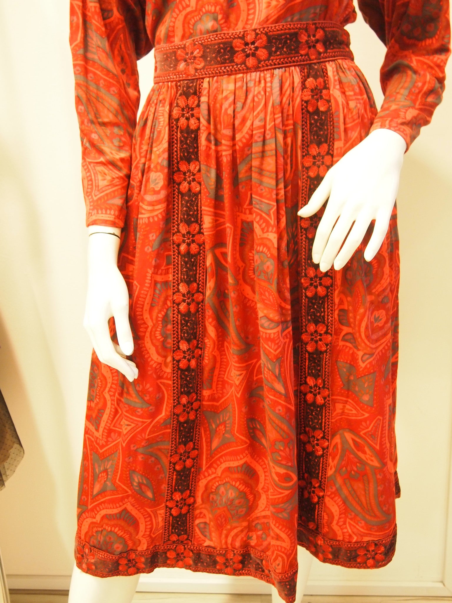 Vintage Victor Costa Red Pansy Print Longsleeve Top and Skirt Set with Velvet Embroidered Trim