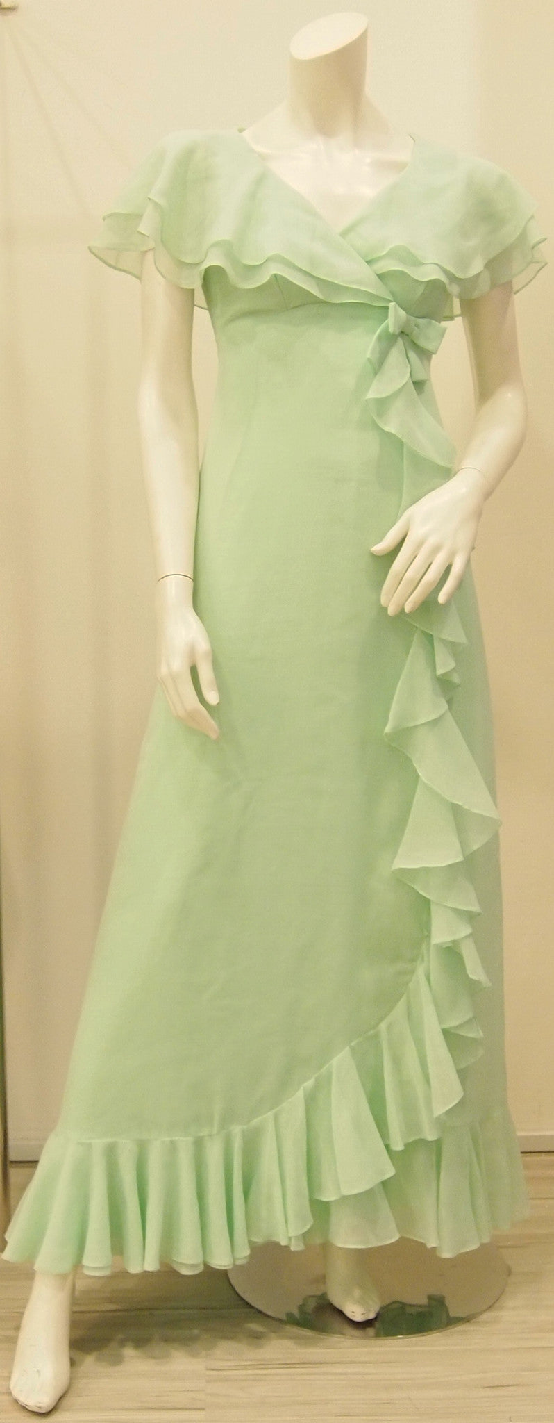 Unruffled Apple Green Maxi 70s Vintage Dress