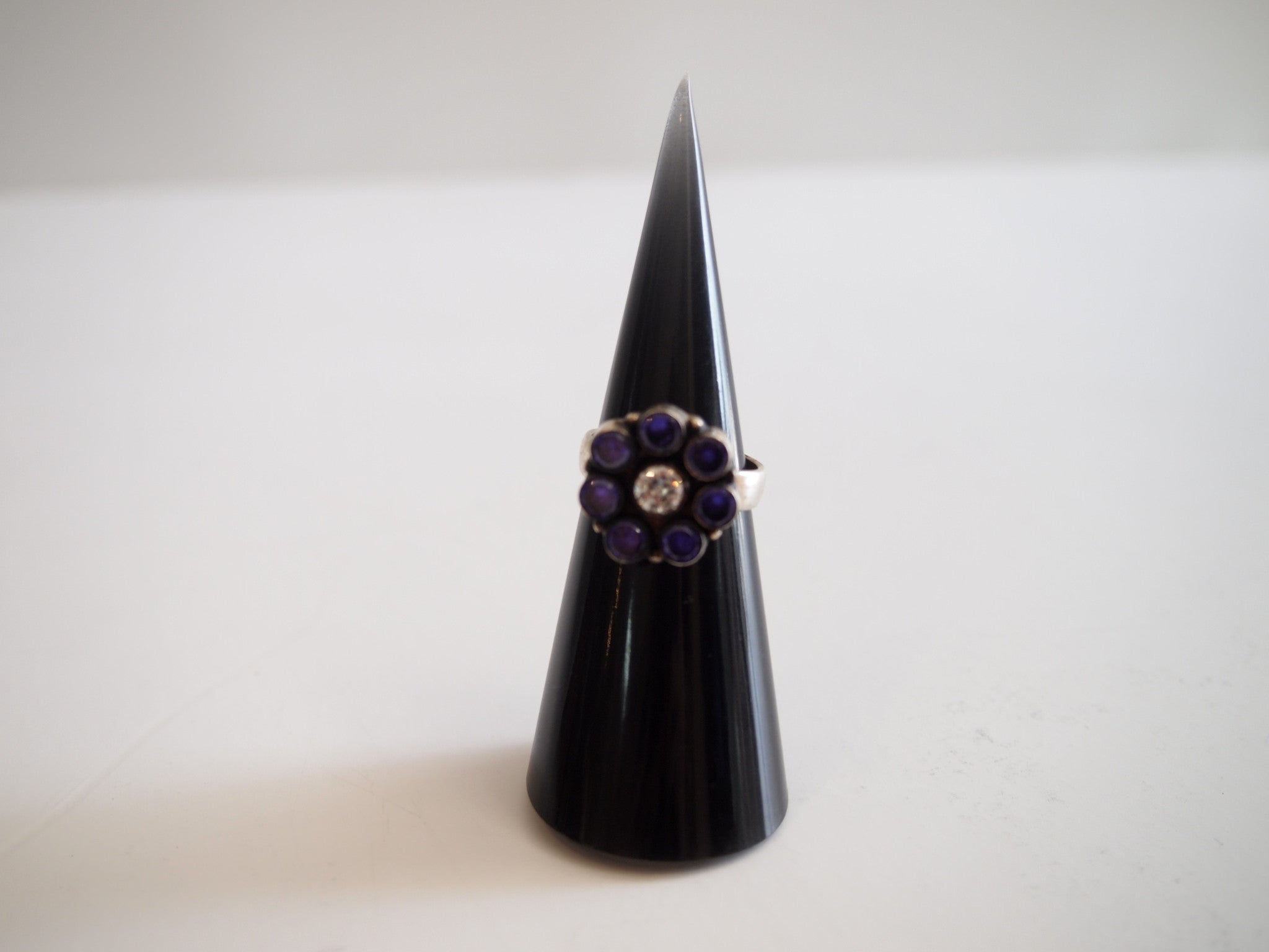 Handmade ring with purple quartz flower