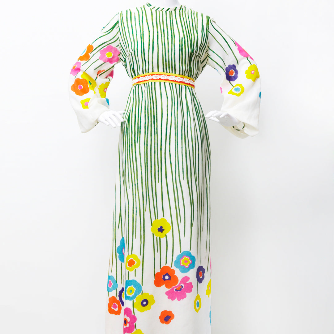 billowy maxi dress Cher Beach Dress Navy/Gold / M/L