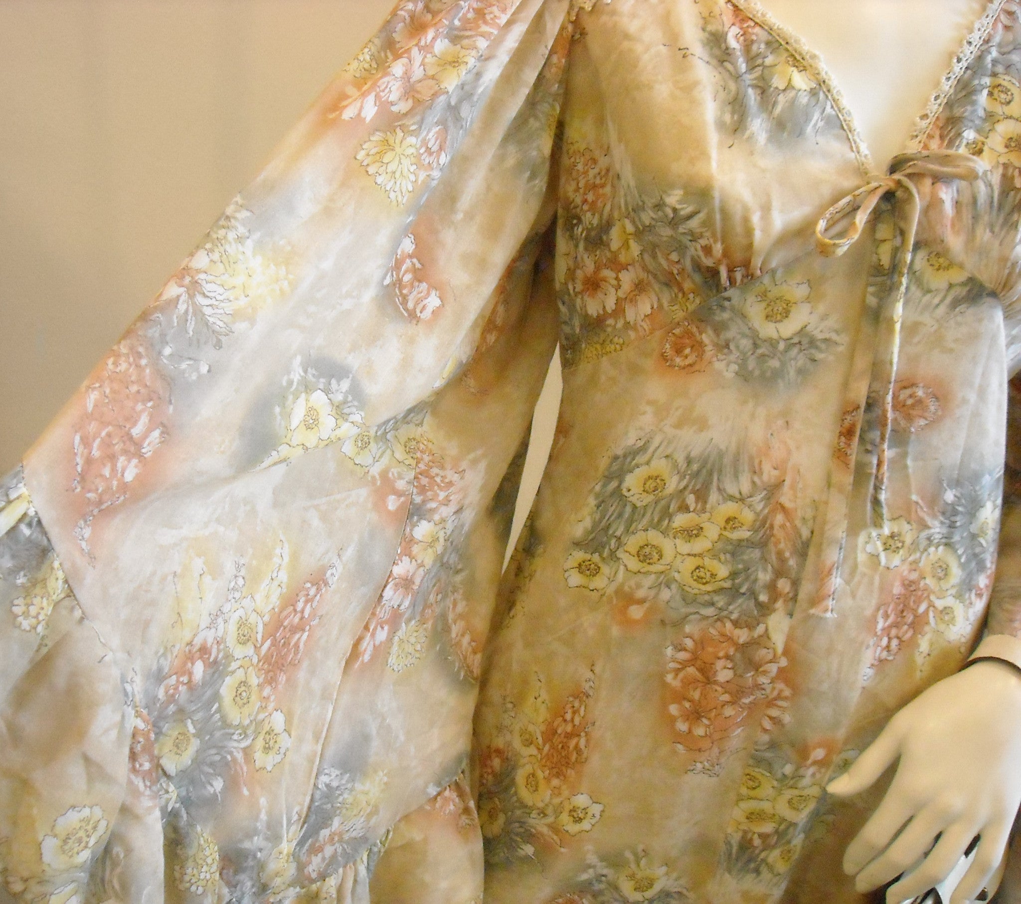 A Boho Autumn Vintage Dress