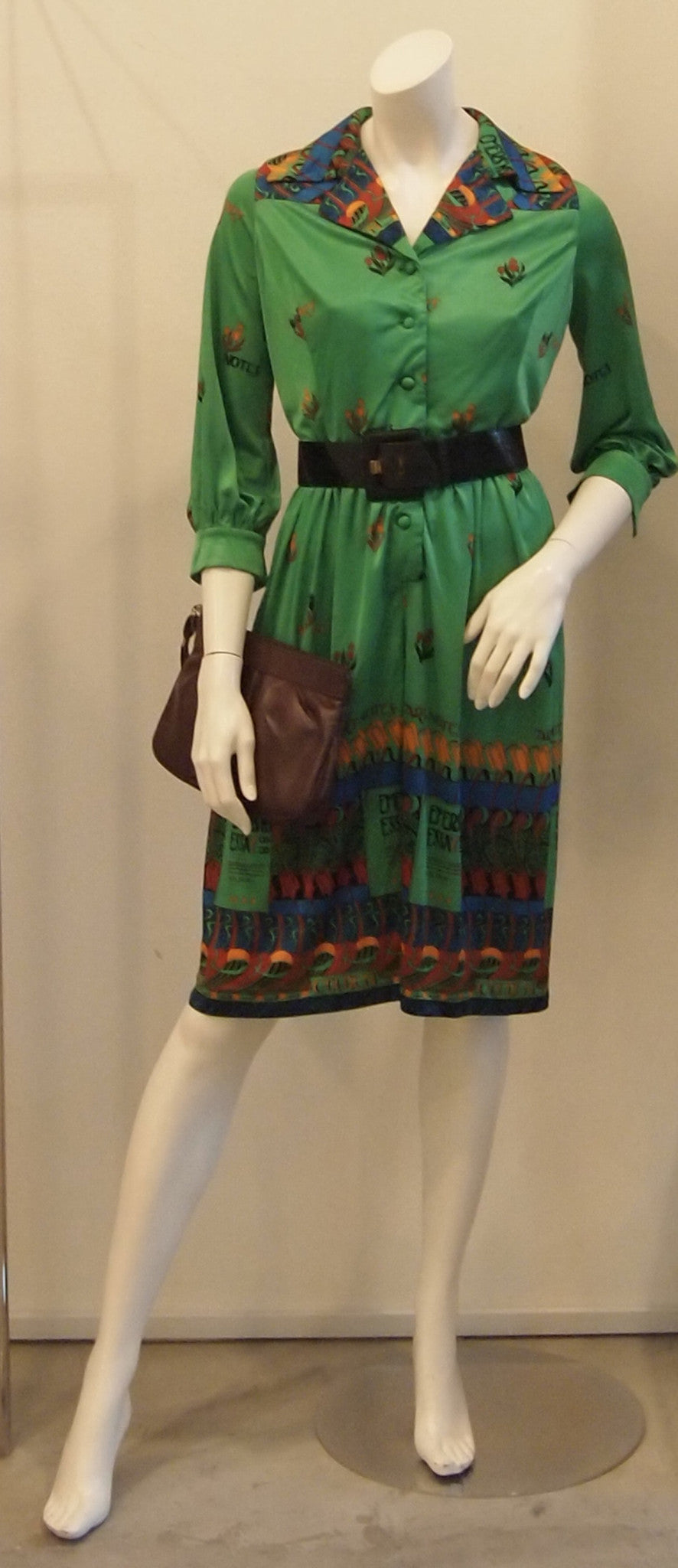 MY QUIRKY GREEN NOVELTY PRINT VINTAGE DRESS